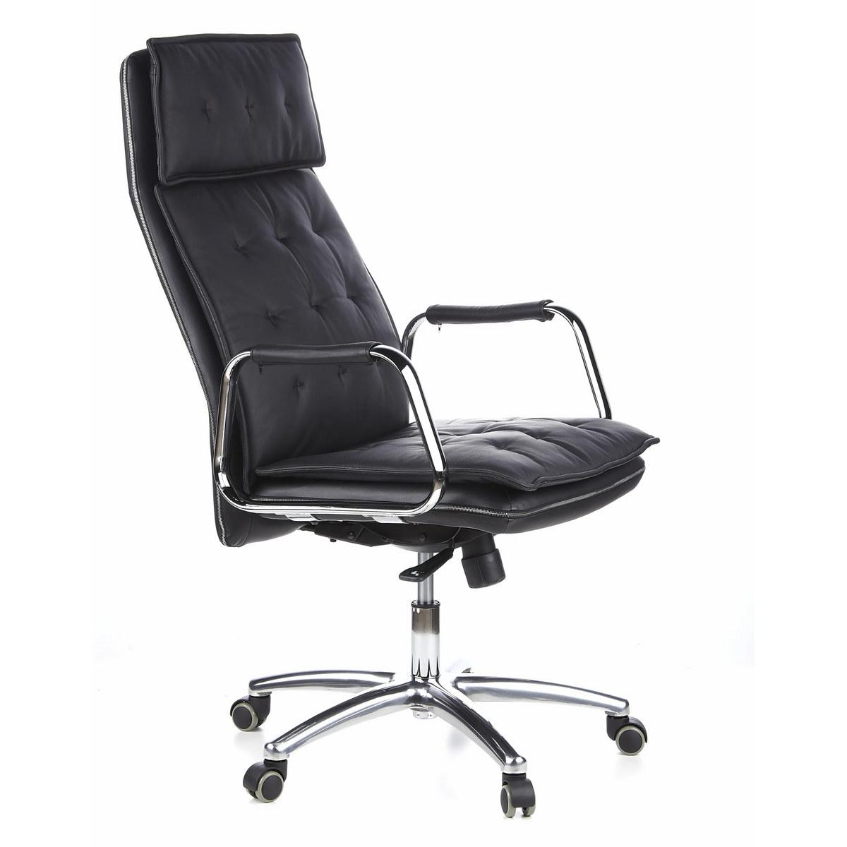 Schwarzer Profi-Chefsessel VILLA 20 mit gesteppter Polsterung und Fußkreuz mit fünf Rollen von hjh OFFICE – 360-Grad-Ansicht (schräge Frontansicht 60°)