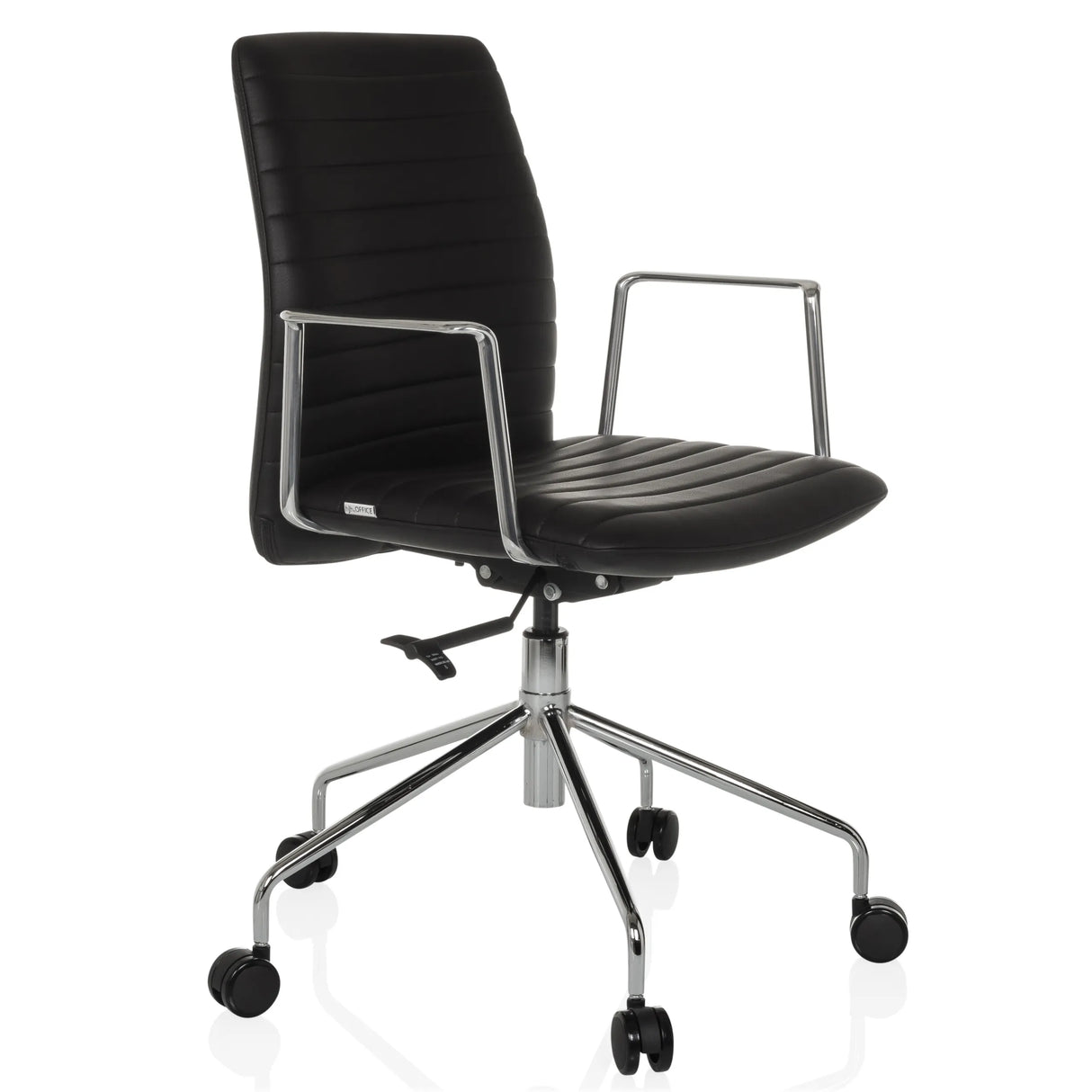 Schwarzer Luxus-Chefsessel VEMONA 30 mit Quersteppung, Armlehnen und Fußkreuz mit fünf Rollen von hjh OFFICE – 360-Grad-Ansicht (schräge Frontansicht 45°)