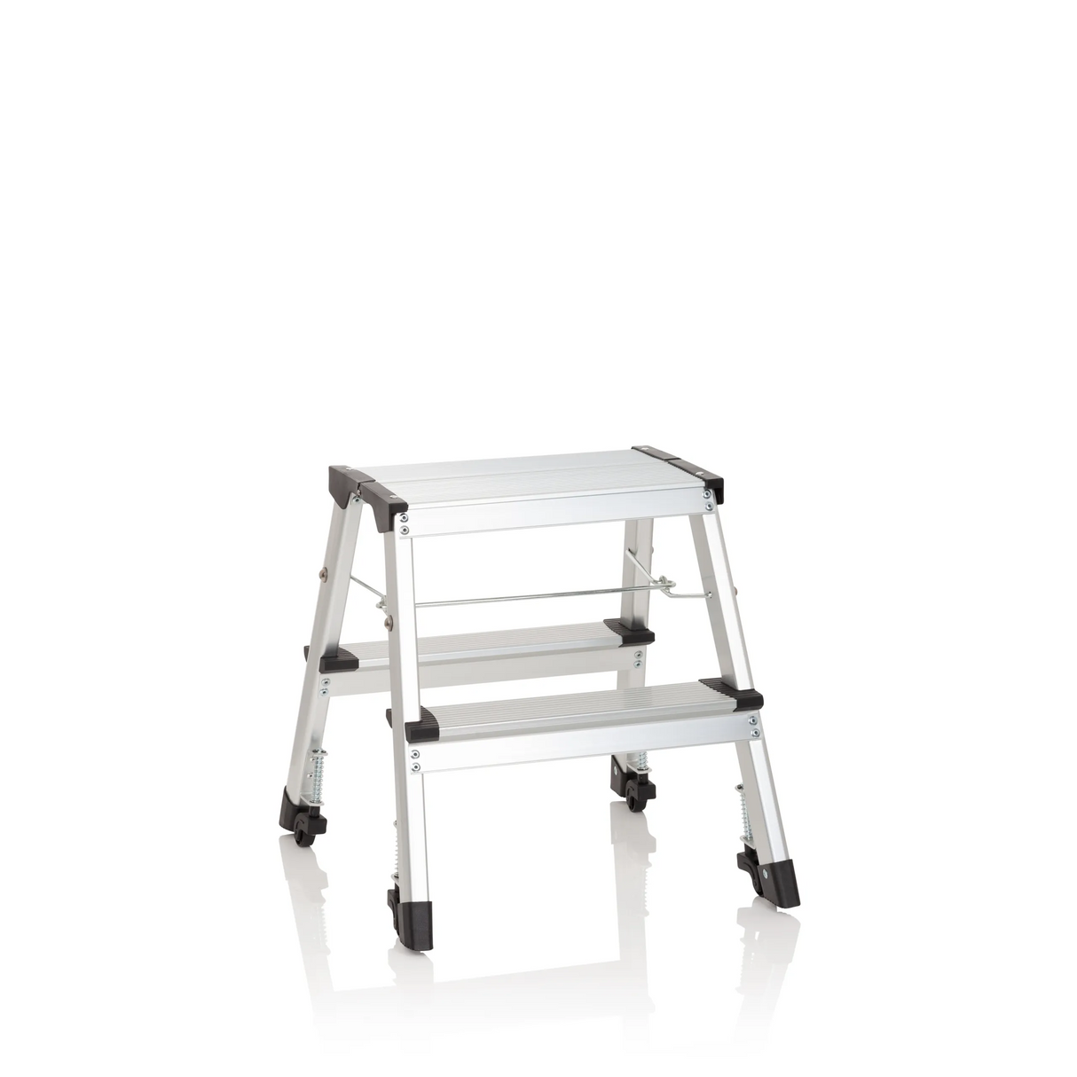 Silberne Klappleiter SOLID VI aus Aluminium mit zwei Stufen von hjh OFFICE – 360-Grad-Ansicht (Frontansicht 20°)