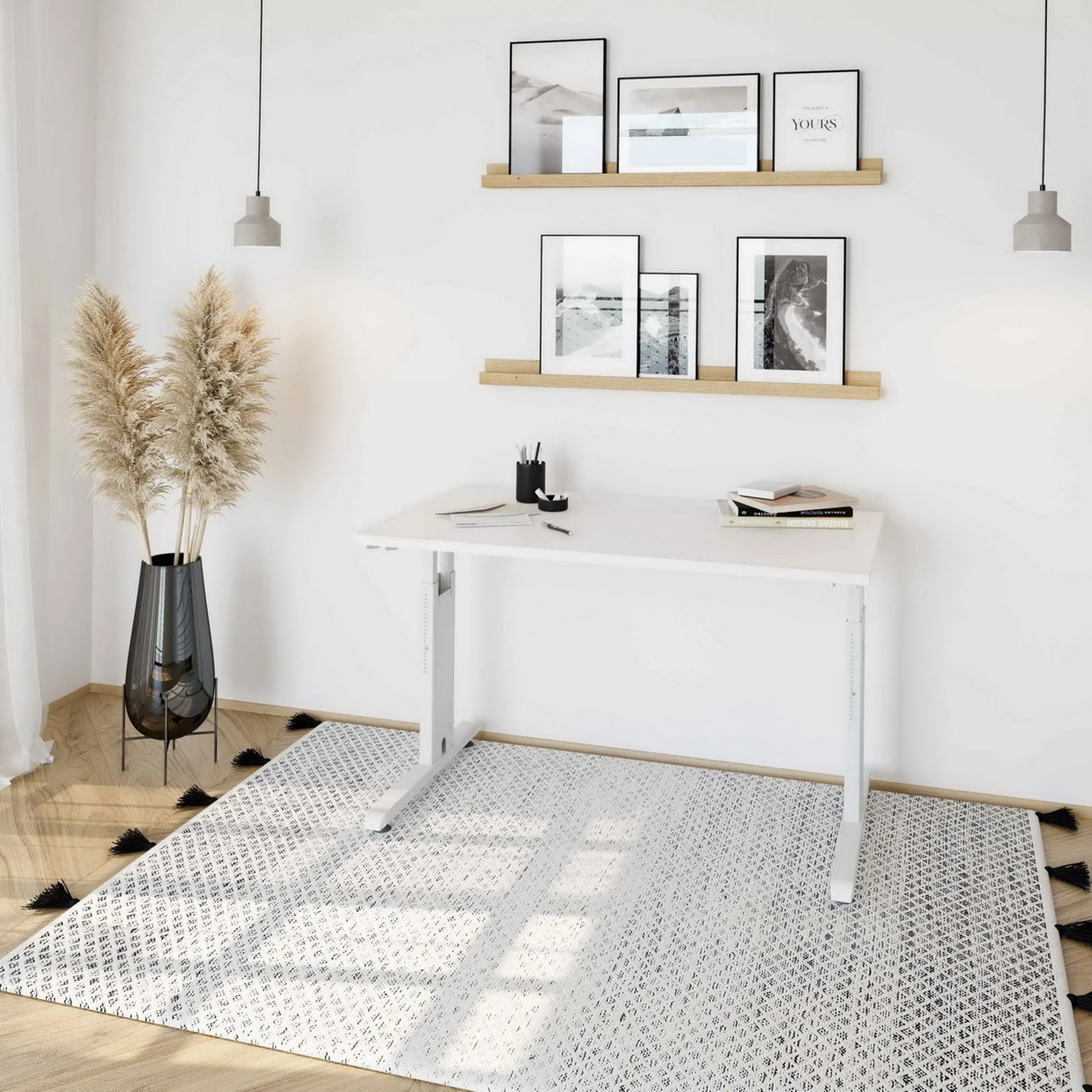 Höhenverstellbarer Schreibtisch MEGA 612 W in Weiß mit einer Arbeitsfläche von 120 × 67 cm von hjh OFFICE PRO