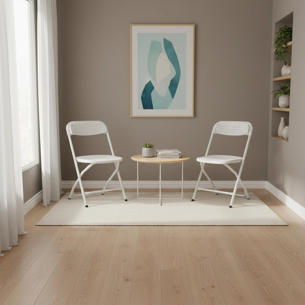 Zwei weiße Outdoor-Stühle TUDELA XXL PRO W mit einem runden Beistelltisch in einem modern eingerichteten Raum von hjh OFFICE