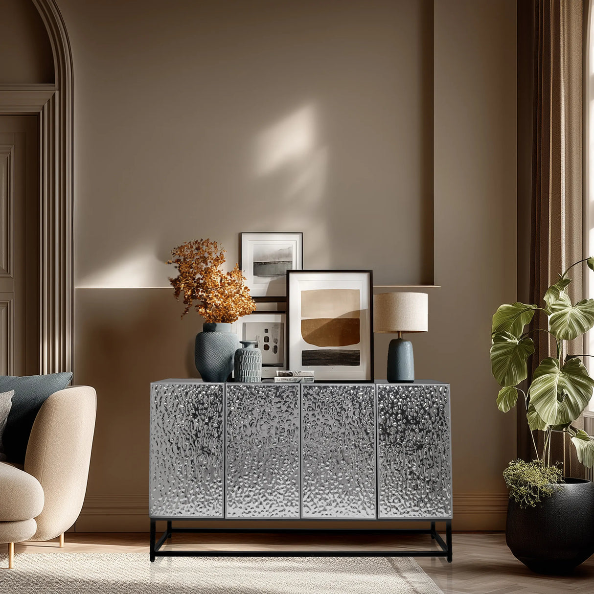 Silberfarbene Kommode METALLIO mit strukturierten Fronten und schwarzem Untergestell von hjh LIVING