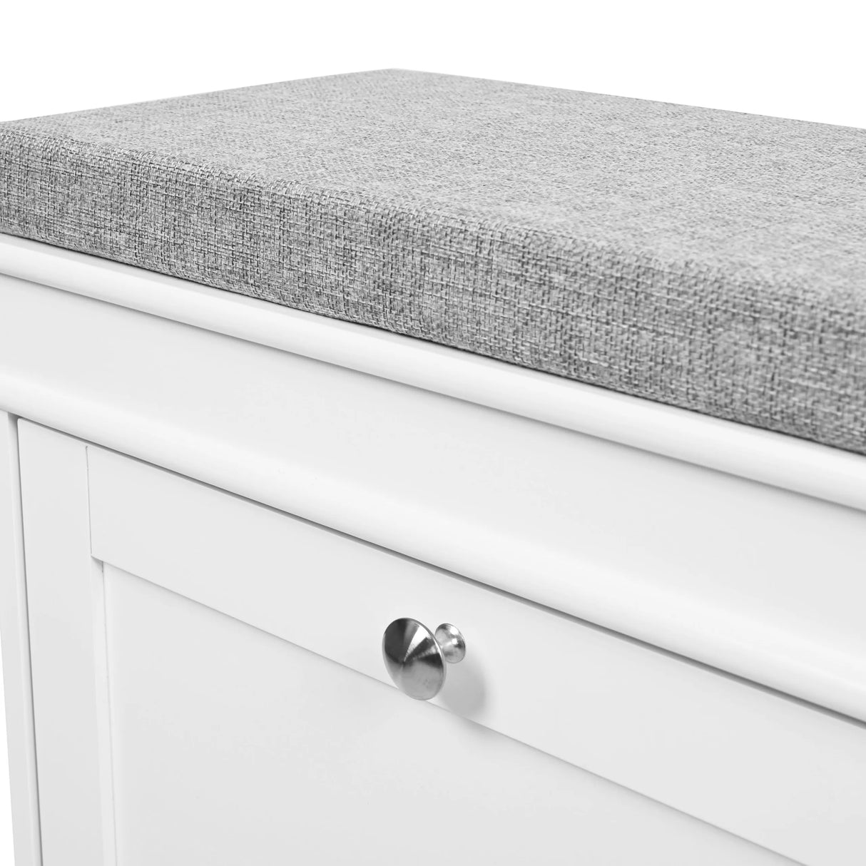 Graues Sitzkissen und weiße Schublade mit Metallknauf des Schuhschranks Estha 11 von hjh LIVING