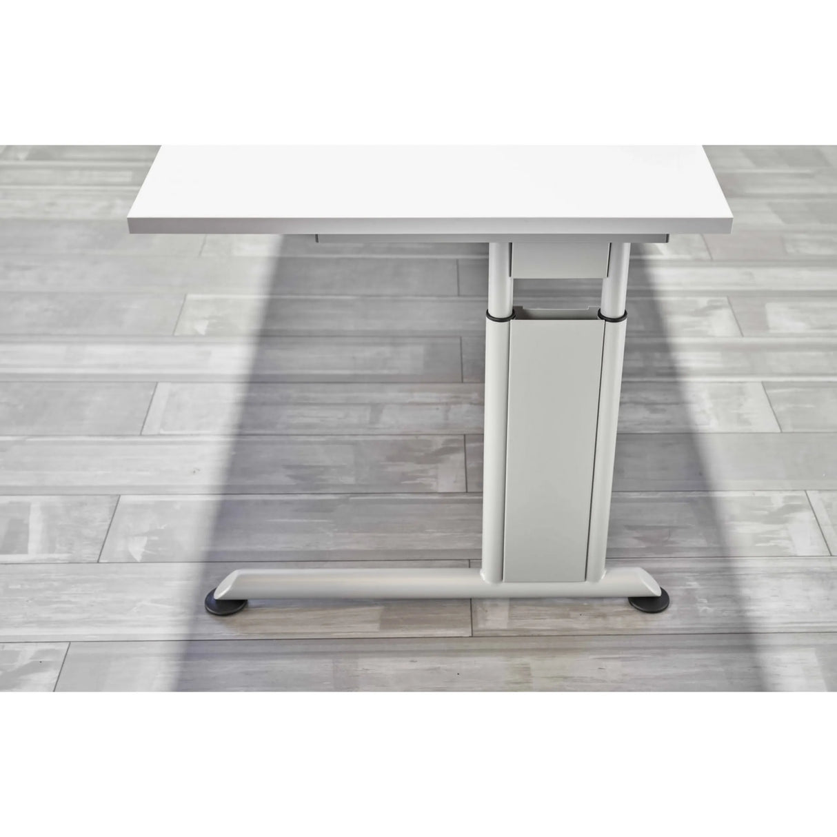 Höhenverstellbares Untergestell in Silber des Schreibtisches ZENO 8 S von hjh OFFICE PRO