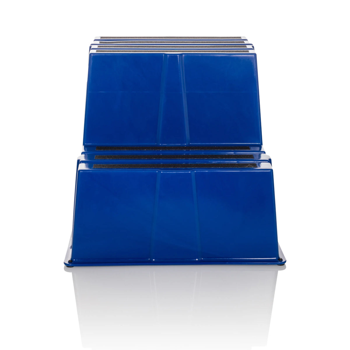 Blauer Tritthocker TIO-E2 mit zwei Stufen von hjh OFFICE – 360-Grad-Ansicht (Frontansicht 0°)
