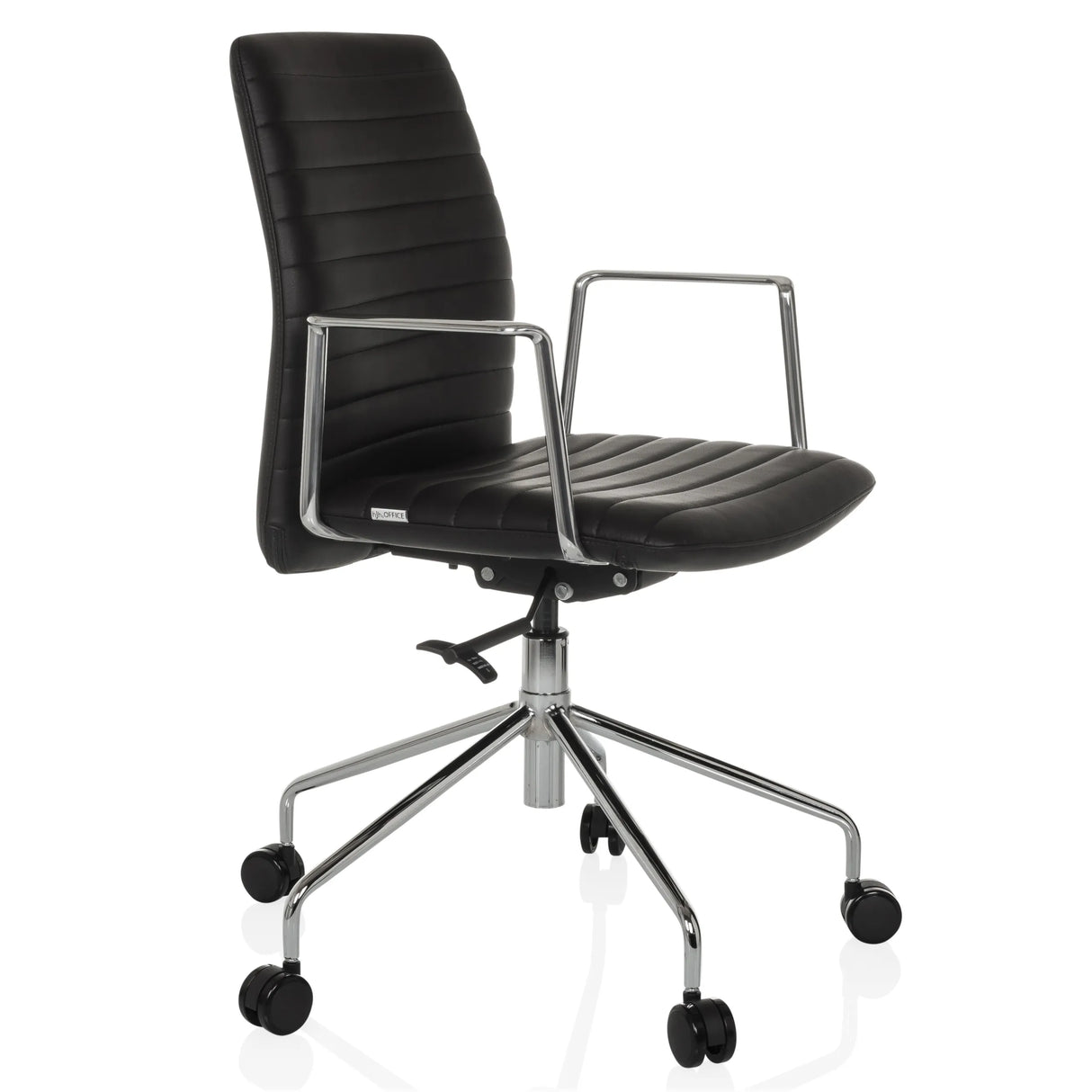Schwarzer Luxus-Chefsessel VEMONA 30 mit Quersteppung, Armlehnen und Fußkreuz mit fünf Rollen von hjh OFFICE – 360-Grad-Ansicht (schräge Frontansicht 60°)