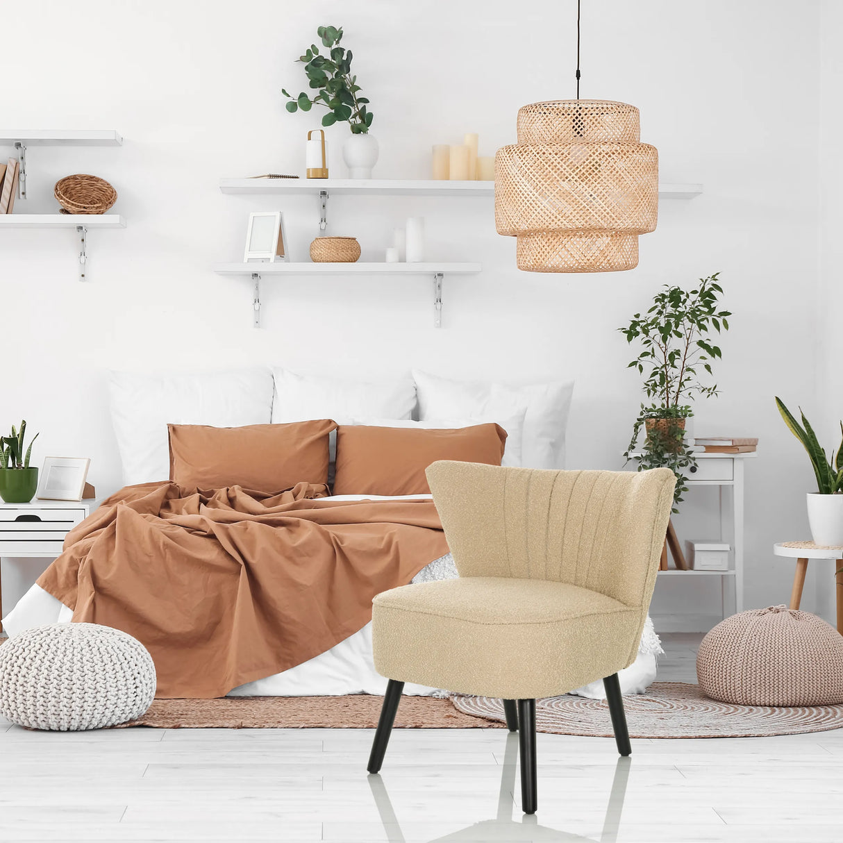 Beiger Loungesessel MANISO mit gesteppter Rückenlehne und schwarzen Beinen von hjh LIVING