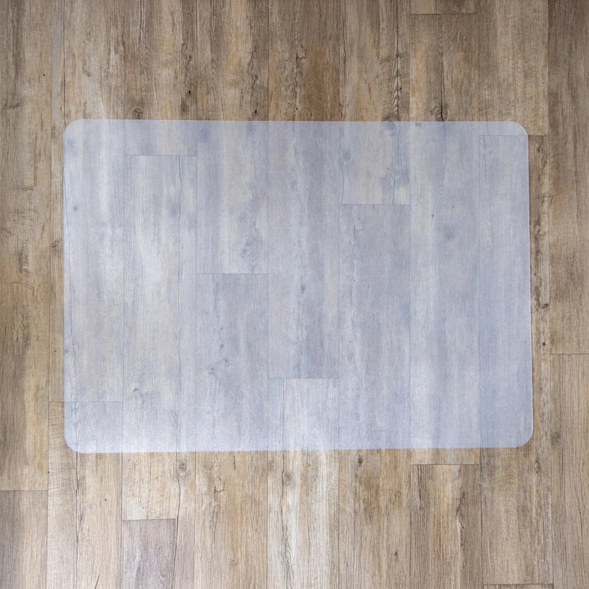 Milchweiße Bodenschutzmatte FORTIFLEX für Hartböden in den Maßen 120 x 90 cm von hjh OFFICE