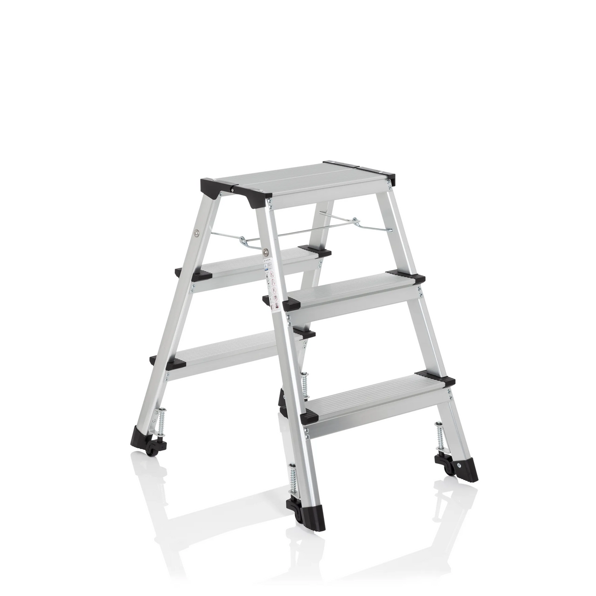 Silberne Klappleiter SOLID IV aus Aluminium mit drei Stufen von hjh OFFICE – 360-Grad-Ansicht (schräge Frontansicht 40°)