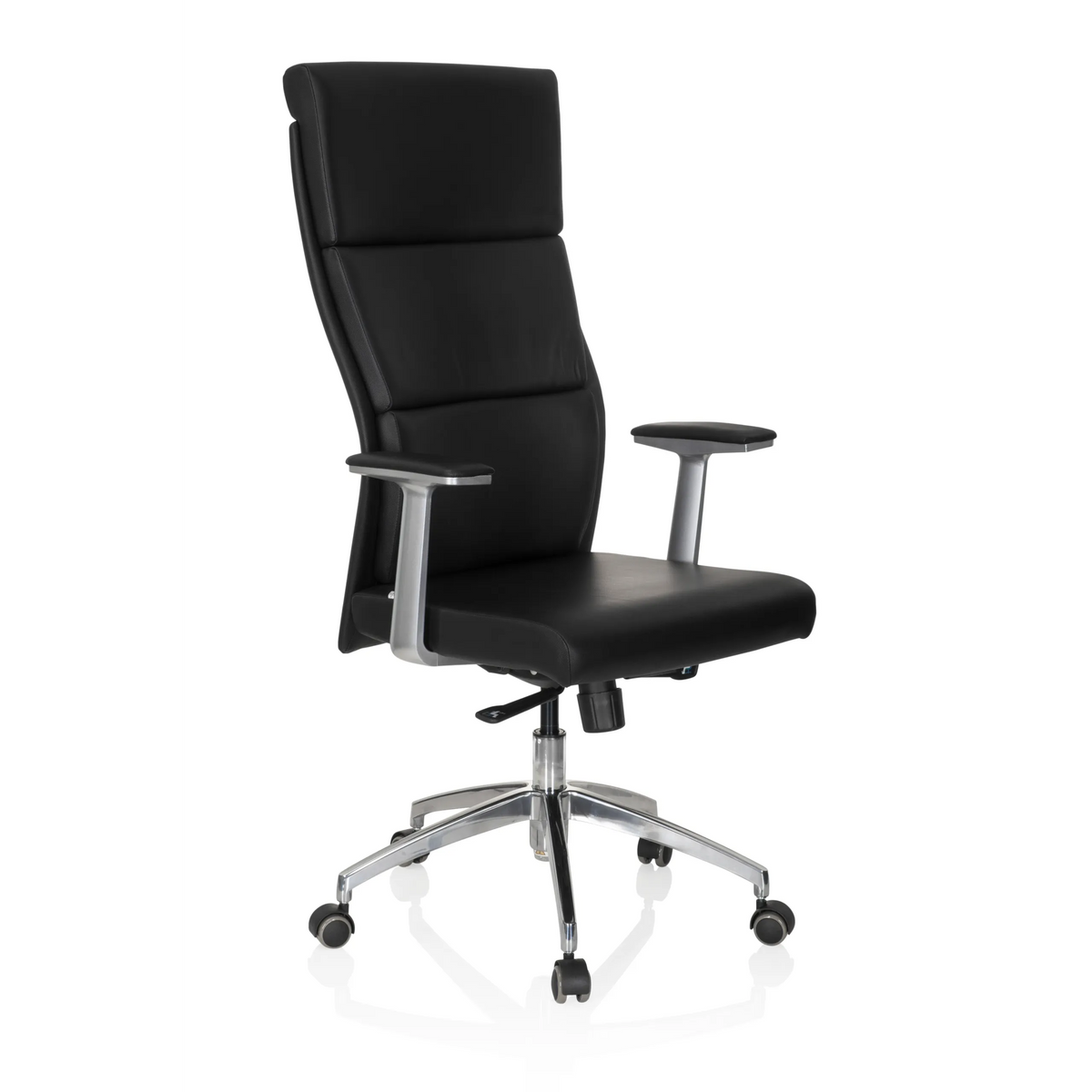 Schwarzer Luxus-Chefsessel MONZA 20 mit Armlehnen und einem Fußkreuz mit fünf Rollen von hjh OFFICE – 360-Grad-Ansicht (schräge Frontansicht 40°)