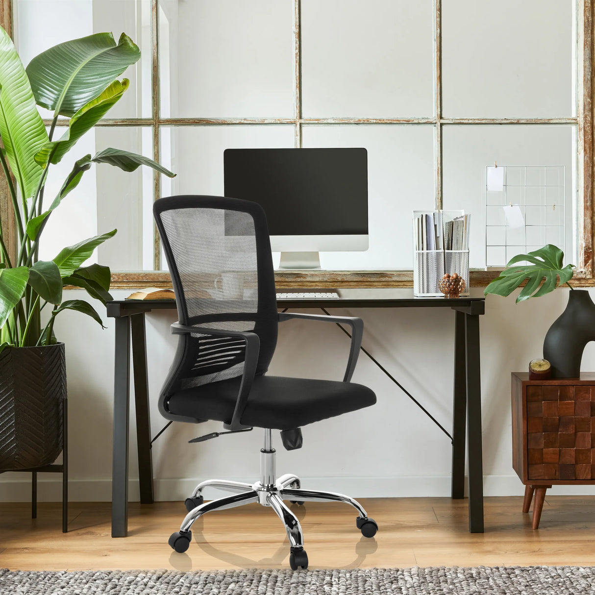 Home-Office-Bürostuhl STAR-TEC S in Schwarz mit Netzrückenlehne und Sternfuß von hjh OFFICE