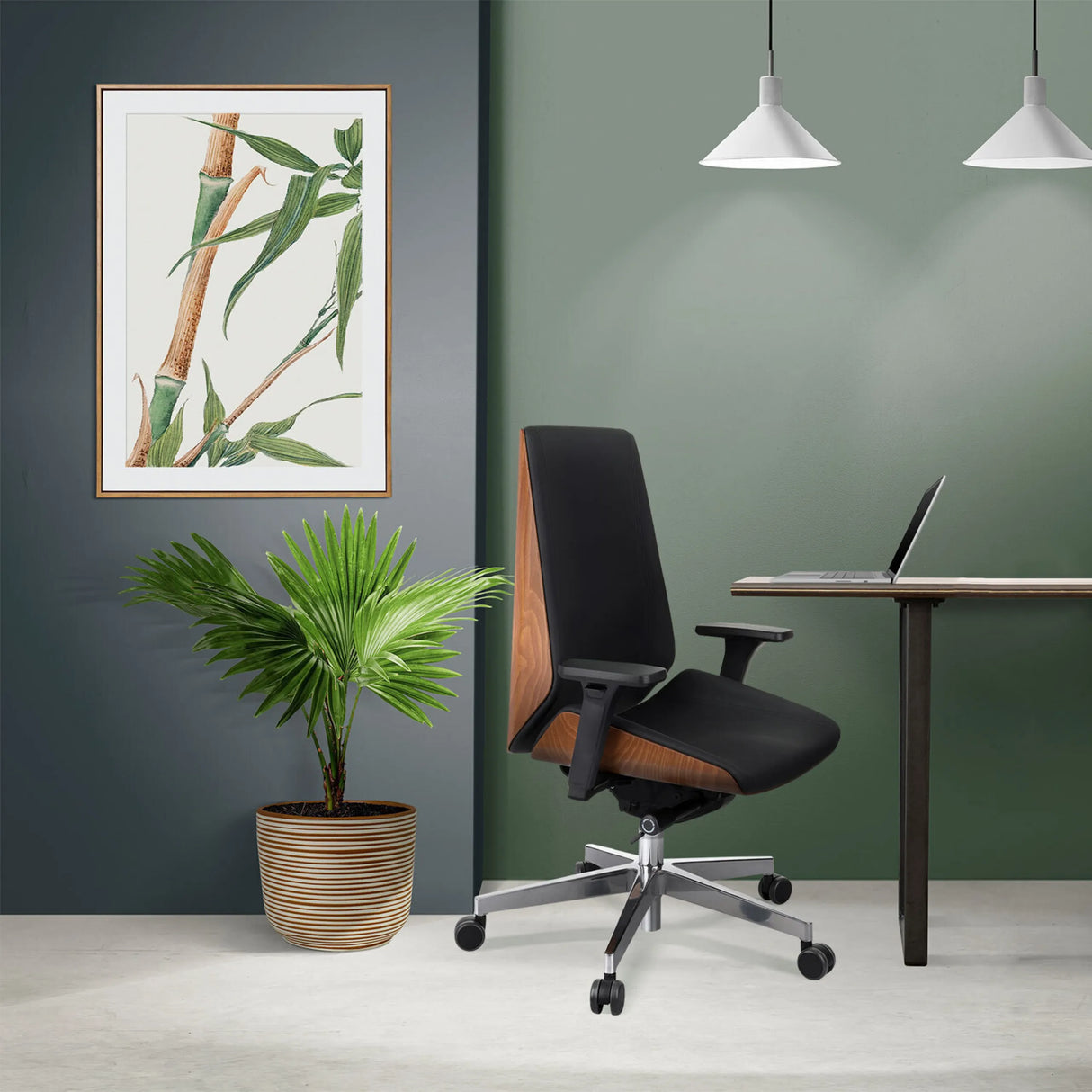 Profi-Bürostuhl MOON WOOD in Schwarz mit Walnussholz-Rückenlehne und Armlehnen von Grospol