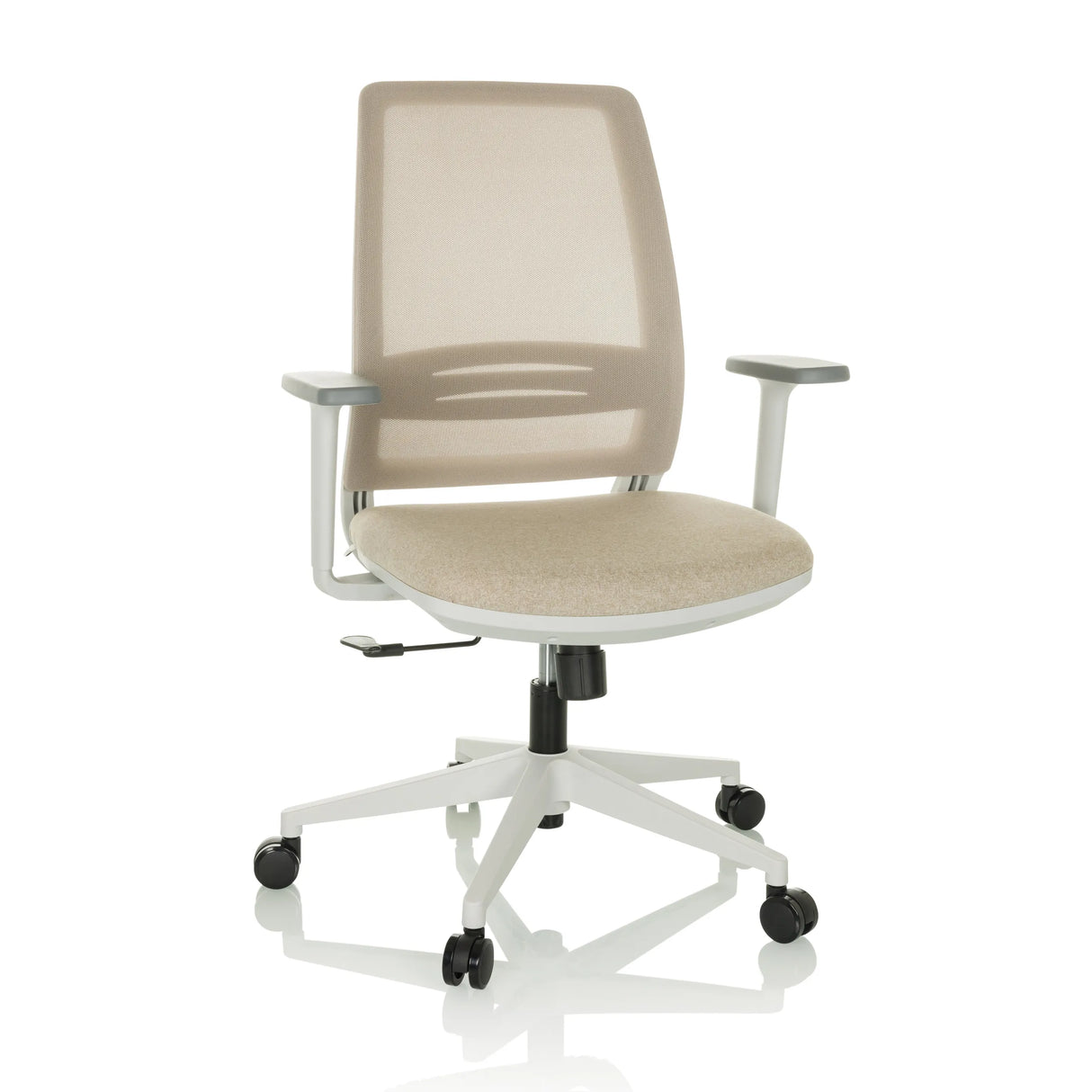 Beiger Homeoffice-Bürostuhl PROFONDO ECO W mit Netzrücken und Fußkreuz mit fünf Rollen von hjh OFFICE – 360-Grad-Ansicht (Frontansicht 15°)