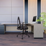 Schwarzer Homeoffice-Bürostuhl FALUN BASIC mit Netzrückenlehne und Armlehnen von hjh OFFICE