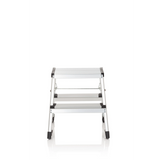 Silberne Klappleiter SOLID VI aus Aluminium mit zwei Stufen von hjh OFFICE – 360-Grad-Ansicht (Frontansicht 0°)
