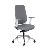 Grauer Profi-Bürostuhl CHIARO T4 WHITE mit Armlehnen und einem Fußkreuz mit fünf Rollen von hjh OFFICE – 360-Grad-Ansicht (schräge Frontansicht 40°)
