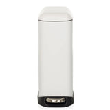 Weißer Mülleimer CLEAN SLIM mit Trittpedal und abgerundetem Deckel von hjh OFFICE – 360-Grad-Ansicht (Frontansicht 0°)