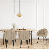 Beige Esszimmerstühle SCALLORE mit muschelförmiger Rückenlehne und schwarzen Beinen von hjh LIVING