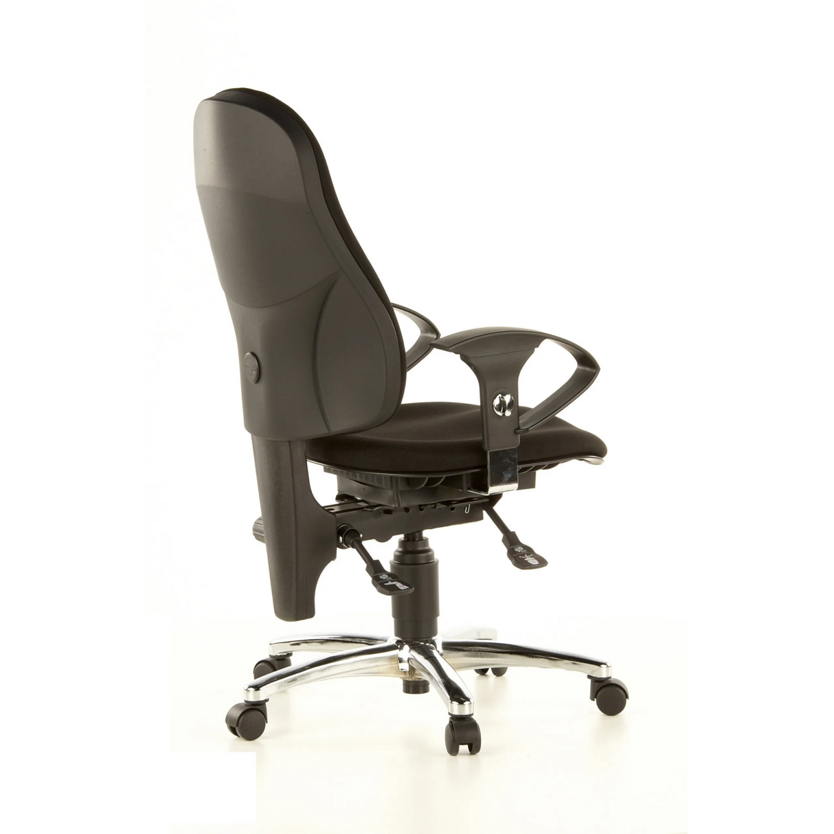 Schwarzer Profi-Bürostuhl SITNESS 10 mit Armlehnen und Fußkreuz mit fünf Rollen von Topstar – 360-Grad-Ansicht (schräge Rückenansicht 120°)