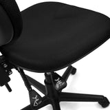 Sitzfläche und Höhenverstellhebel des Homeoffice-Bürostuhls CITY 25 in Schwarz von hjh OFFICE