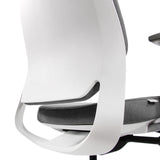 Weiße Rückenlehne und graue Sitzfläche des Profi-Bürostuhls CHIARO T4 WHITE von hjh OFFICE