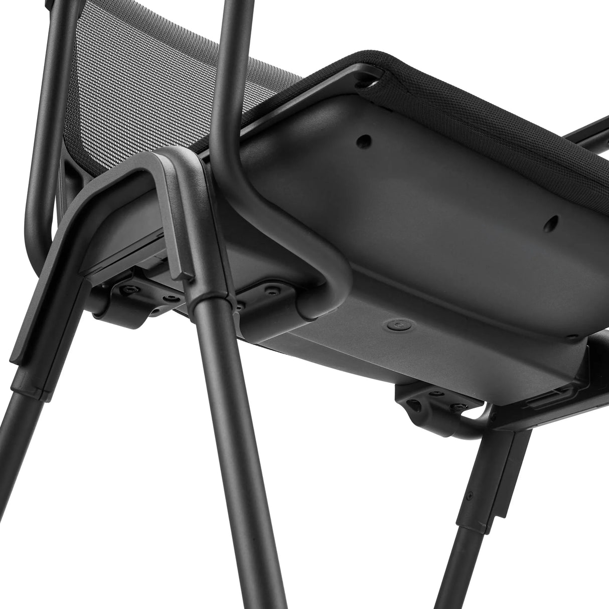 Unterseite des Schreibtabletts MEET WA in Schwarz mit schwarzem Metallgestell von hjh OFFICE