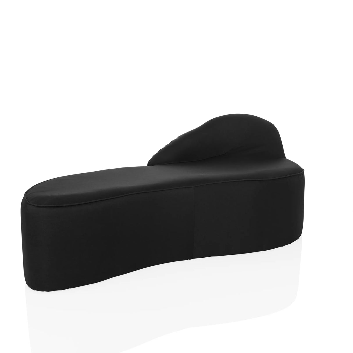 Schwarzes Loungesofa BARACOA mit organischer Form und integrierter Rückenlehne von hjh OFFICE – 360-Grad-Ansicht (schräge Frontansicht 30°)