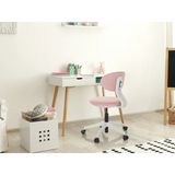 Rosa Kinderdrehstuhl MINIMOVO mit weißem Gestell und Rollen an einem weißen Schreibtisch von hjh OFFICE