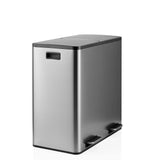 Silberner Mülleimer Clean 13 S mit zwei Fächern und Trettpedalen von hjh OFFICE – 360-Grad-Ansicht (schräge Frontansicht 60°)