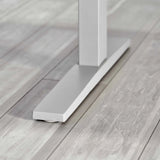 Silberfarbener T-Fuß des elektrisch höhenverstellbaren Schreibtischs XMKA 12 S von hjh OFFICE PRO