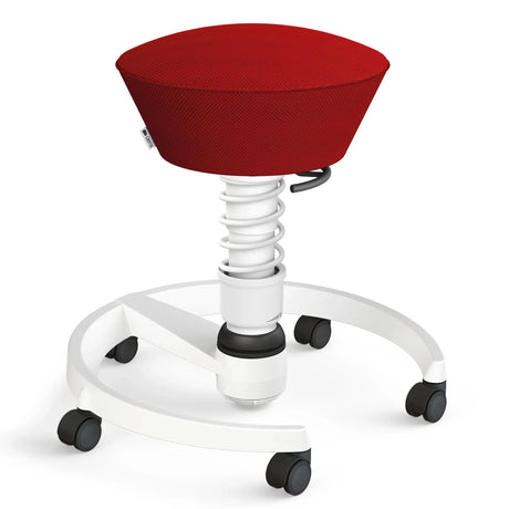 Swopper AERIS SWOPPER MIT ROLLEN mit roter Sitzfläche und weißem Gestell auf Rollen von Aeris - Impulsmöbel