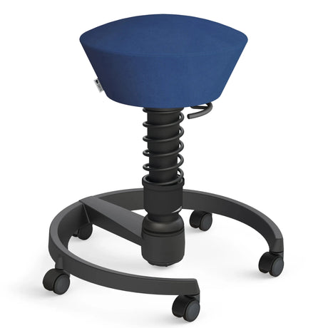 Swopper AERIS SWOPPER MIT ROLLEN mit blauem Sitzbezug und schwarzem Gestell auf Rollen von Aeris - Impulsmöbel