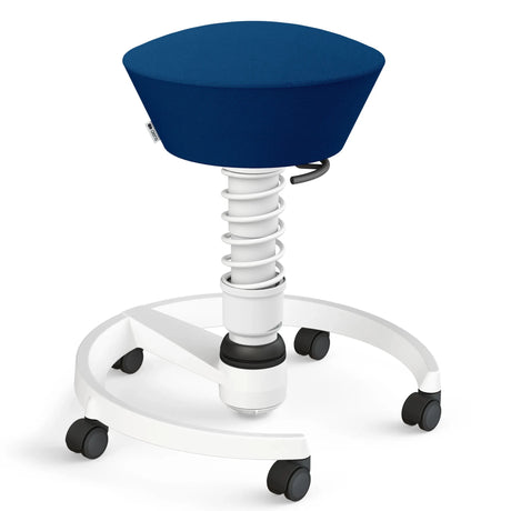 Swopper AERIS SWOPPER MIT ROLLEN mit blauem Sitzbezug, weißem Gestell und Rollen von Aeris - Impulsmöbel