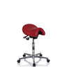 Roter Sattelhocker BAMBACH STANDARD mit glänzendem Metallgestell und fünf Rollen von Hager & Werken