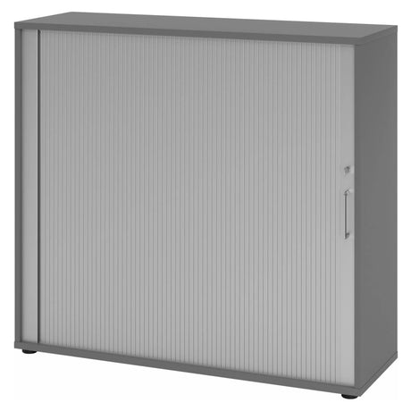 Graphitgrauer Rollladenschrank BETA R 1733S aus Metall mit vertikalem Griff von hjh OFFICE PRO