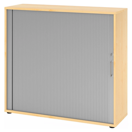 Rollladenschrank BETA R 1733S in Ahorn-Optik mit grauem Rollladen und Metallgriff von hjh OFFICE PRO