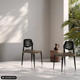 Zwei Outdoor-Stühle Flecharo in Braun und Schwarz von hjh LIVING (KI-generiertes Bild)