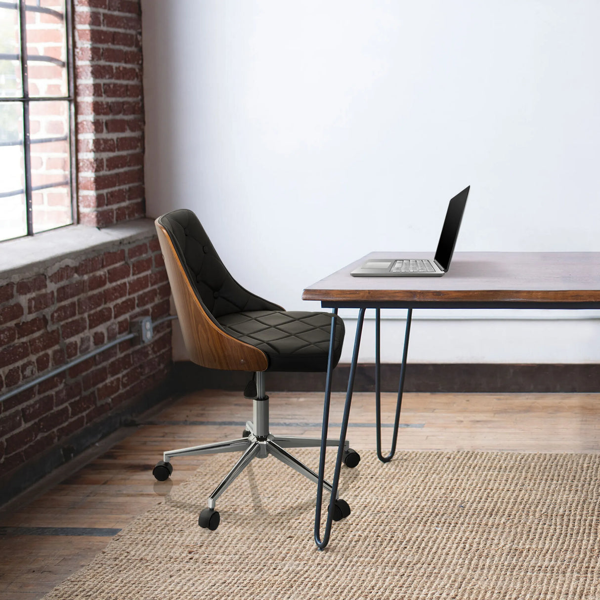 Home-Office-Bürostuhl CENCA in Schwarz mit Holzschale und Sternfuß auf Rollen von hjh OFFICE