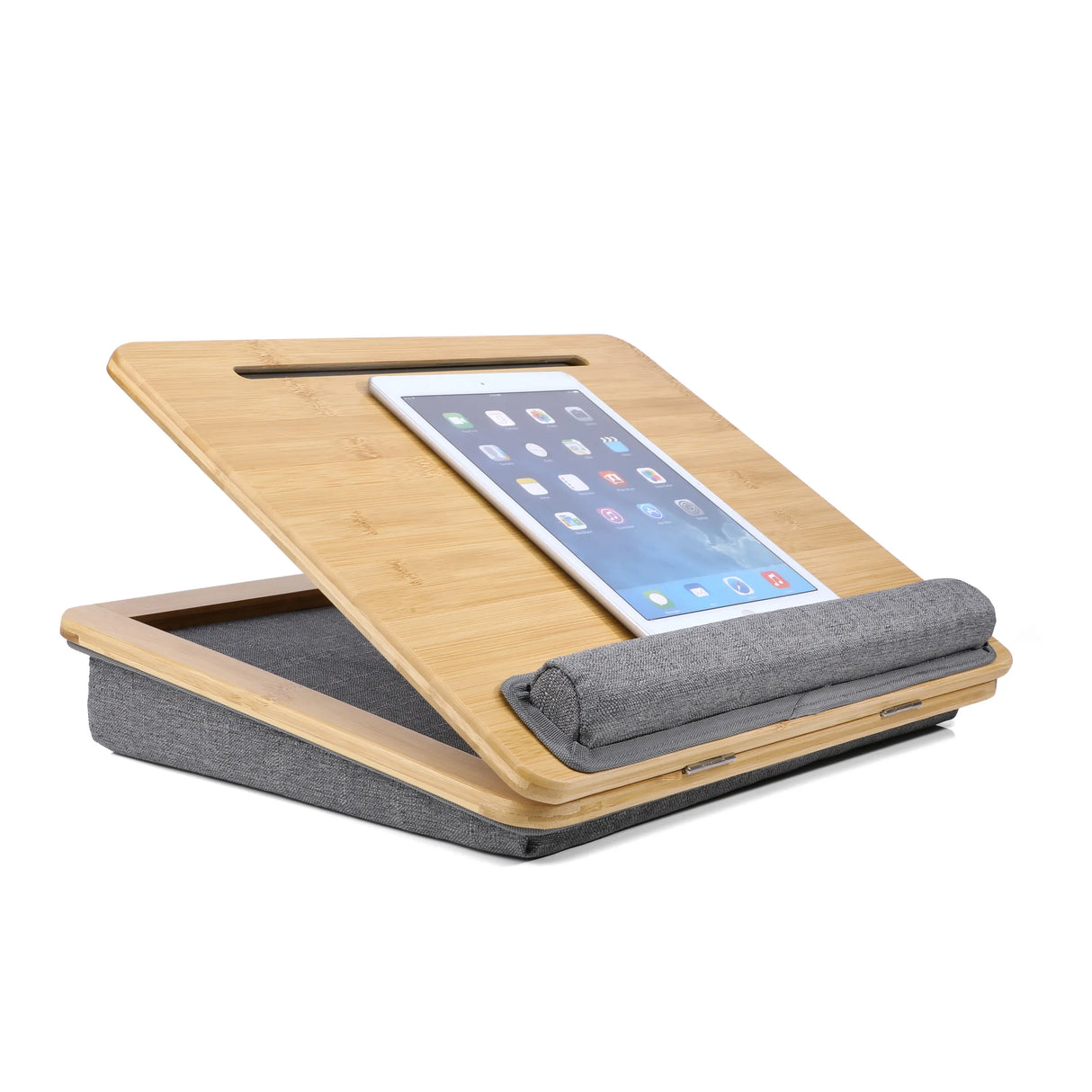 Laptopunterlage COMFILAP III aus braunem Bambus mit grauer Polsterung und einem Tablet von hjh OFFICE
