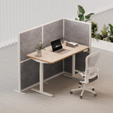 Graue Trennwände Flexmiut Modul L als Sichtschutz an einem Schreibtisch mit Bürostuhl von hjh OFFICE
