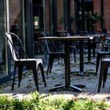 Schwarzer Bistrostuhl VANTAGGIO BRUSH mit passendem Tisch im Außenbereich von hjh OFFICE