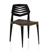 Outdoor-Stuhl Flecharo in Braun und Schwarz mit einer markanten Rückenlehne von hjh LIVING
