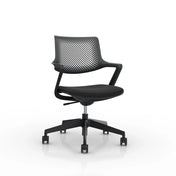 Schwarzer Bürostuhl FLEX CHAIR mit Netzrückenlehne und Armlehnen auf Rollen von Bosen Europe