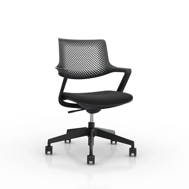 Schwarzer Bürostuhl FLEX CHAIR mit Netzrückenlehne und Armlehnen auf Rollen von Bosen Europe