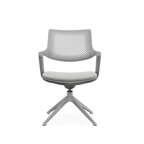 Grauer Besucherstuhl FLEX CHAIR V mit perforierter Rückenlehne und vierfußigem Gestell von Bosen Europe