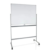 Whiteboard MULTIBOARD I mit weißer Schreibfläche und silbernem Gestell auf Rollen von hjh OFFICE