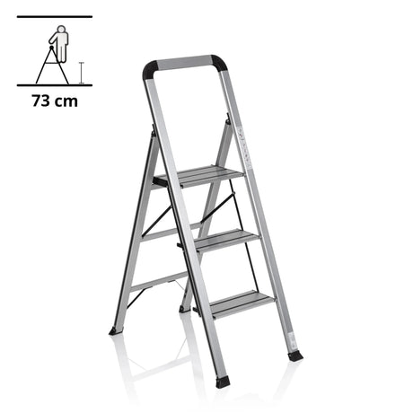 Klappleiter SOLID V aus silbernem Aluminium mit drei Stufen und Sicherheitsgriff von hjh OFFICE