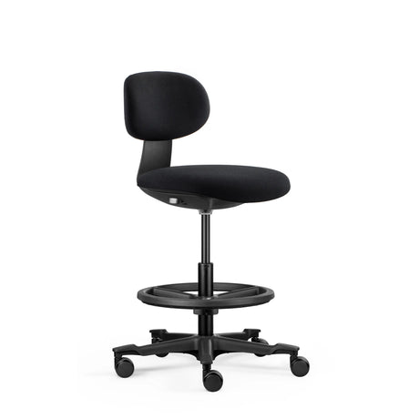 Schwarzer Arbeitsstuhl WORK MF2 mit gepolsterter Sitzfläche, Fußring und Rollen von hjh OFFICE